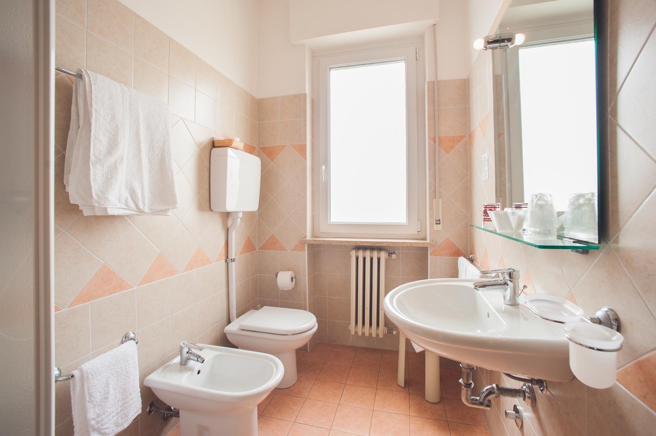 Hotel Paradiso Bardolino Dış mekan fotoğraf